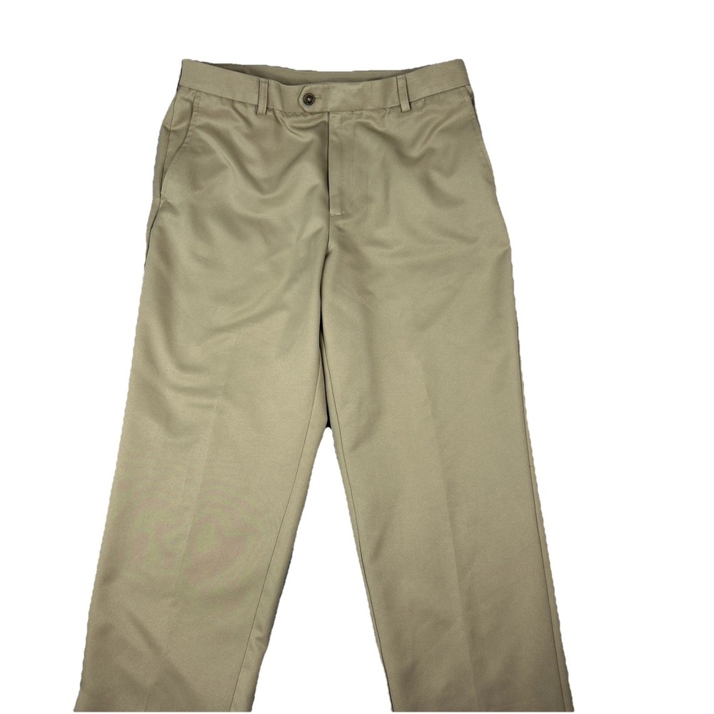 IZOD Golf Pants Men's Size 34x31 Performance Classic Fit Beige Casual Active